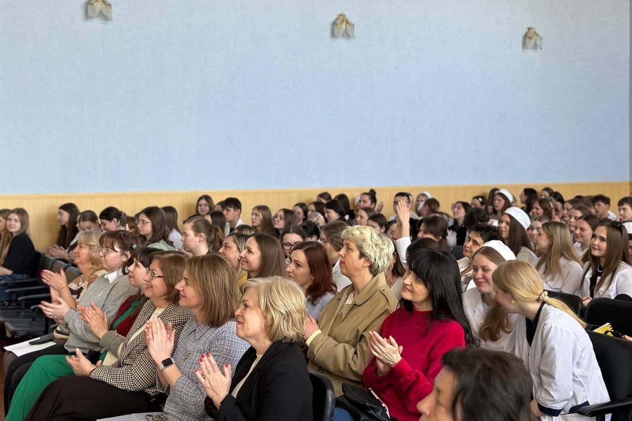 Урочистість з нагоди Дня матері у ЖБФФК